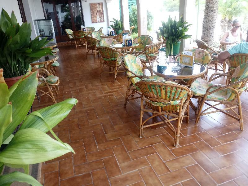 Hotel Oasis D'Or Cala D´Or Exterior foto